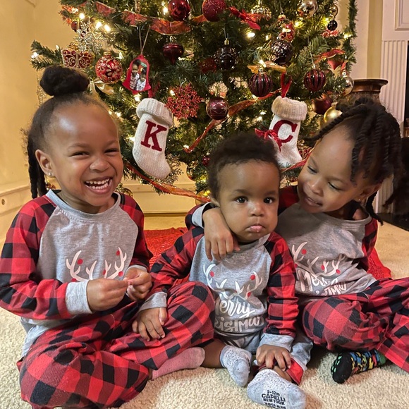 Meet your Posher, Courtney - Picture 3 of 7